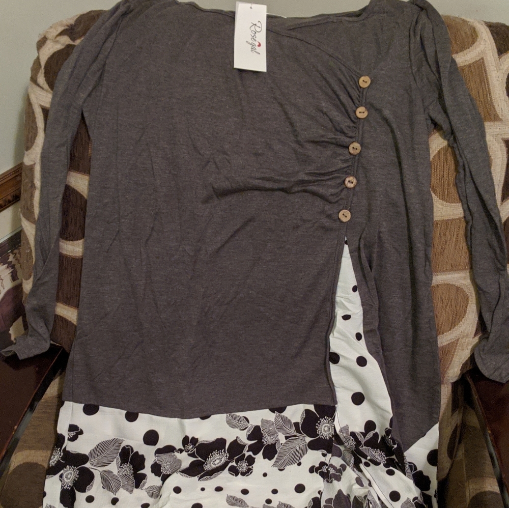 Tops - Picture 3 of 7